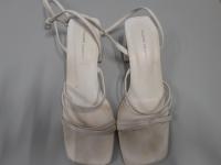 CS507/2024  WHITE SANDALS